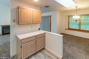 133 Chalkboard Ct, Moorestown, NJ 08057 - Photo 9