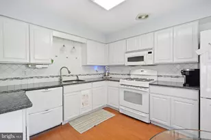 5209 Riverfront Dr, Palmyra, NJ 08065 - Photo 11