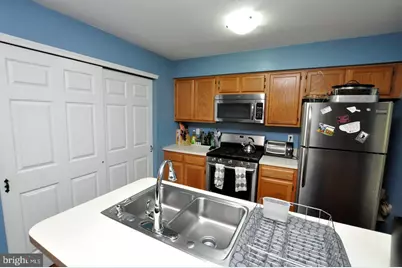107 Whisper Court, Burlington, NJ 08016 - Photo 7