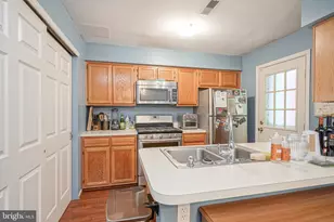 107 Whisper Ct, Burlington, NJ 08016 - Photo 11