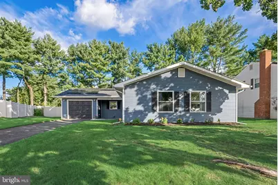 20 Fleetwood Place, Willingboro, NJ 08046 - Photo 1