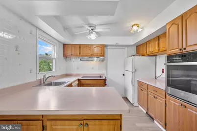 8 Holton Lane, Willingboro, NJ 08046 - Photo 11