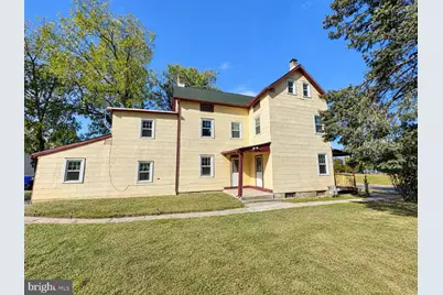 310 Front Street, Beverly, NJ 08010 - Photo 3