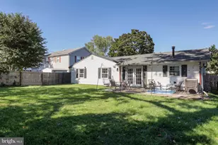 40 Holiday Ln, Willingboro, NJ 08046 - Photo 25