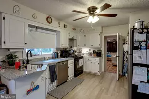201 S Maple Ave, Maple Shade, NJ 08052 - Photo 7