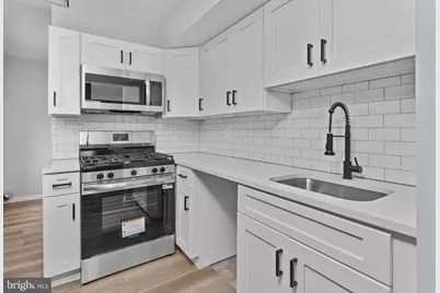 31 Farnsworth Avenue, Maple Shade, NJ 08052 - Photo 9