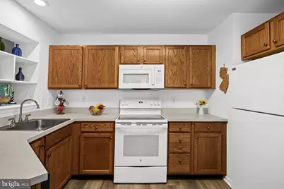 42 Peppergrass Drive N, Mount Laurel, NJ 08054 - Photo 13