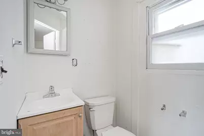 448 Delaware Avenue, Palmyra, NJ 08065 - Photo 17