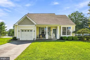27 Tulip Ct, Marlton, NJ 08053 - Photo 1