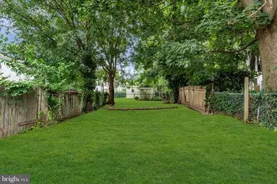 211 York Street, Burlington, NJ 08016 - Photo 23