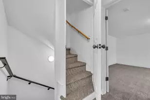 211 York St, Burlington, NJ 08016 - Photo 13
