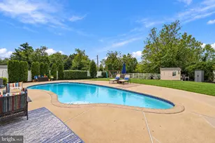 251 Tiffany Ln, Willingboro, NJ 08046 - Photo 25