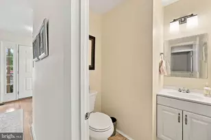 11 Chablis Ct, Marlton, NJ 08053 - Photo 9