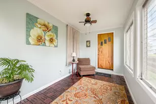 1001 W 5th Street W, Florence, NJ 08518 - Photo 5