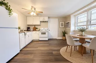 232 W Union St, Burlington, NJ 08016 - Photo 3