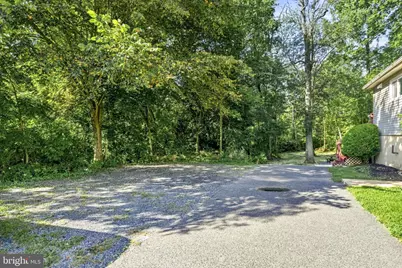 208 Hartford Road, Mount Laurel, NJ 08054 - Photo 3