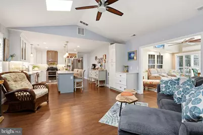 18 Buckingham Drive, Southampton, NJ 08088 - Photo 13