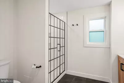 423 E Park Avenue, Maple Shade, NJ 08052 - Photo 27