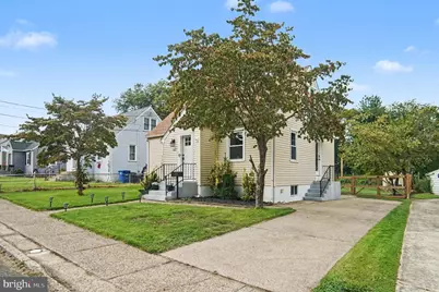 423 E Park Avenue, Maple Shade, NJ 08052 - Photo 3