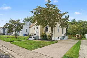 423 E Park Ave, Maple Shade, NJ 08052 - Photo 3