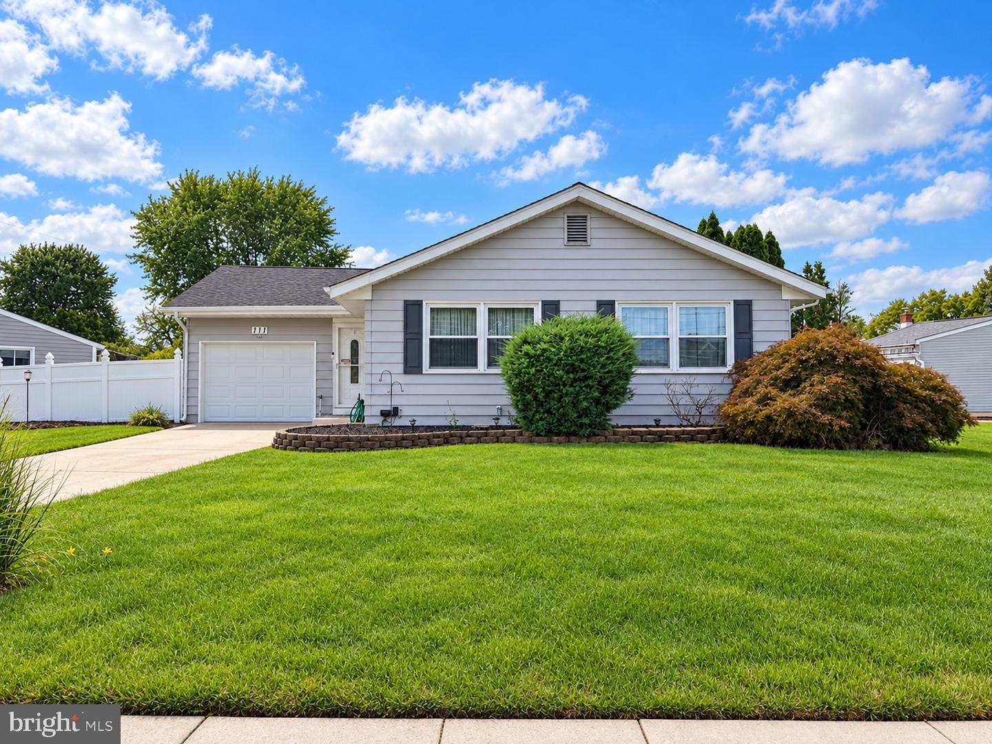 111 Glenbrook Dr, Mount Laurel, NJ 08054 - MLS NJBL2121372 - Coldwell ...