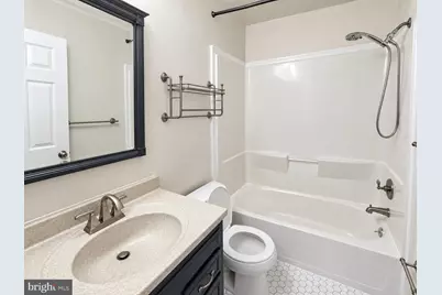 608B Sedgefield Drive, Mount Laurel, NJ 08054 - Photo 7