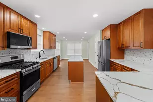 500 Magnolia St, Beverly, NJ 08010 - Photo 1