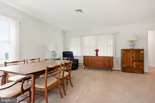 216 Huntington Dr, Southampton, NJ 08088 - Photo 3
