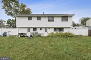 2 Walnut Dr, Burlington, NJ 08016 - Photo 27