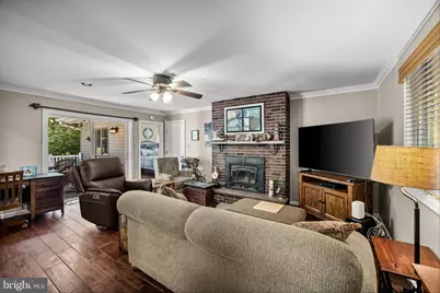 19 Robbins Way, Southampton, NJ 08088 - Photo 7