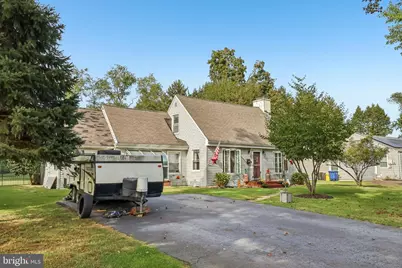 437 Summer Avenue, Edgewater Park, NJ 08010 - Photo 3