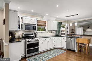 203 Patricia Ave, Delran, NJ 08075 - Photo 13
