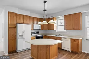 64 Lowell Dr, Marlton, NJ 08053 - Photo 9