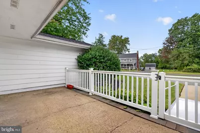 225 N Locust Avenue, Marlton, NJ 08053 - Photo 3