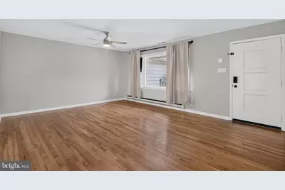 225 N Locust Avenue, Marlton, NJ 08053 - Photo 5