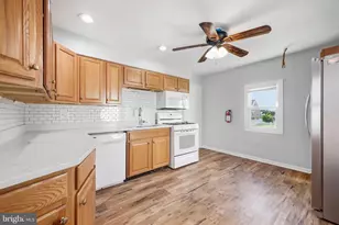 713 Cooper St, Florence, NJ 08518 - Photo 5