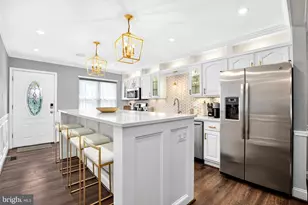 4 Farnwood Rd, Mount Laurel, NJ 08054 - Photo 3