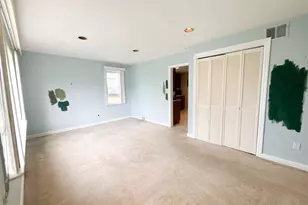 303 Pine St, Burlington, NJ 08016 - Photo 5