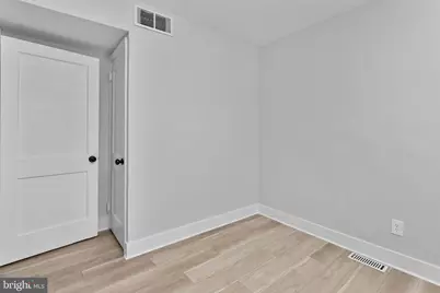 31 Farnsworth Avenue, Maple Shade, NJ 08052 - Photo 17