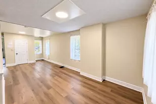 264 6th Ave, Florence, NJ 08554 - Photo 5