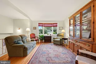 120 Woodview Ln, Cinnaminson, NJ 08077 - Photo 3