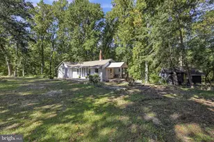 808 Oak Knoll Ave, Southampton Twp, NJ 08088 - Photo 3