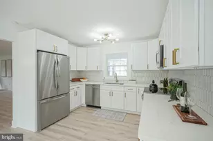 139 Edge Ln, Willingboro, NJ 08046 - Photo 13