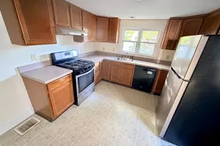 328 St Mary St, Burlington, NJ 08016 - Photo 5