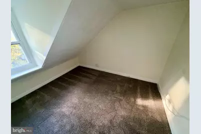 328 Saint Mary Street, Burlington, NJ 08016 - Photo 11