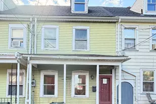 328 St Mary St, Burlington, NJ 08016 - Photo 1