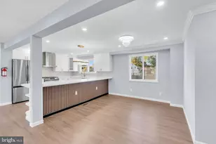 10 Larkin Rd, Burlington, NJ 08016 - Photo 5
