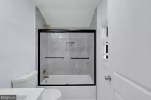 10 Larkin Rd, Burlington, NJ 08016 - Photo 21