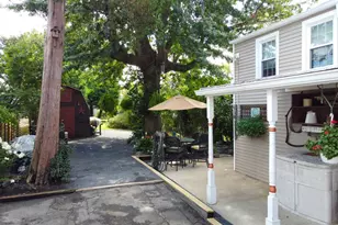 122 E Burlington St, Bordentown, NJ 08505 - Photo 7
