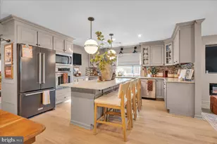 160 Somerset Dr, Willingboro, NJ 08046 - Photo 9